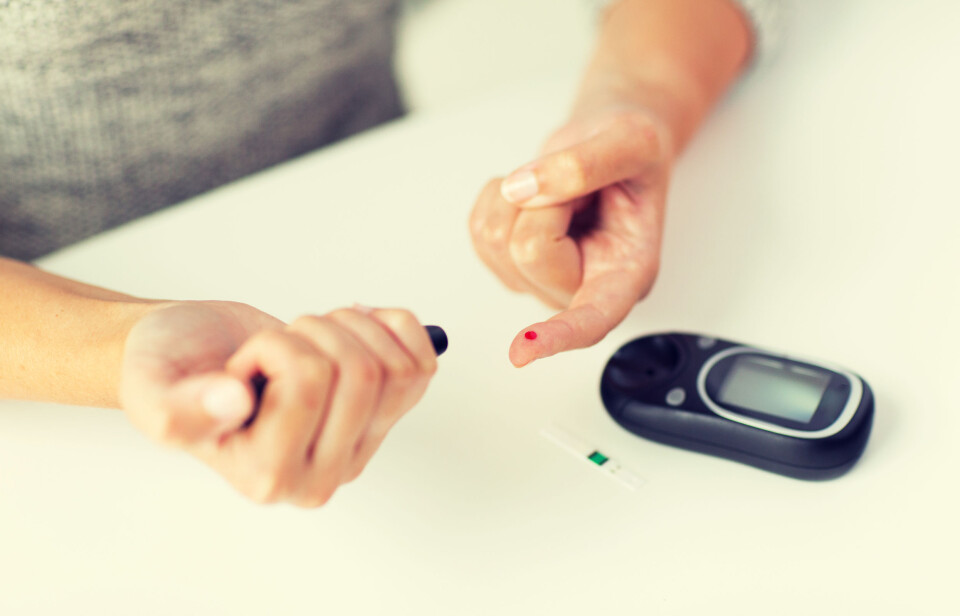 Et forsøk med gruppemøter for å gi råd til folk i fare for å utvikle diabetes 2, virket ikke. Like mange utviklet sykdommen, som blant folk som ikke deltok. Et forsøk med gruppemøter for å gi råd til folk i fare for å utvikle diabetes 2, virket ikke. Like mange utviklet sykdommen, som blant folk som ikke deltok.