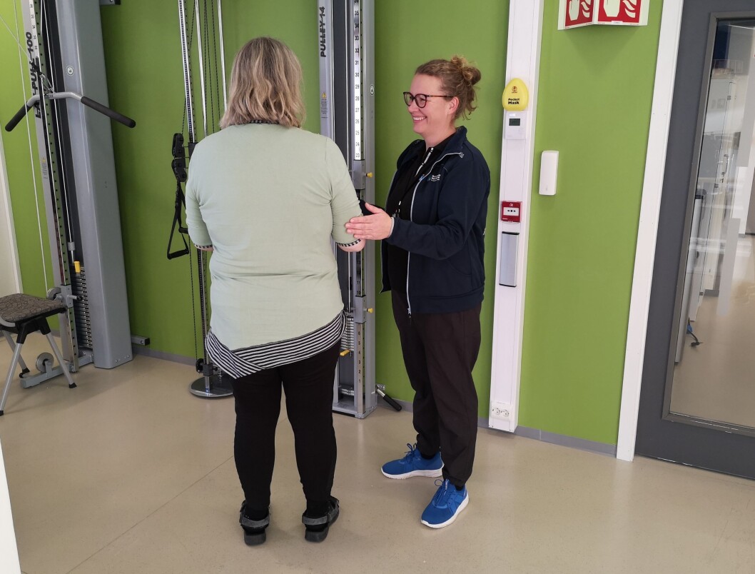 Fysioterapeuter i Kristiansund har prøvd ut mange ulike arbeidsmetoder for tverrfaglig oppfølging i hjemmet, men vi savner varige strukturer og sterkere involvering, sier Trude Nordskag, tillitsvalgt for fysioterapeutene. (Foto: privat) Fysioterapeuter i Kristiansund har prøvd ut mange ulike arbeidsmetoder for tverrfaglig oppfølging i hjemmet, men vi savner varige strukturer og sterkere involvering, sier Trude Nordskag, tillitsvalgt for fysioterapeutene. (Foto: privat)
