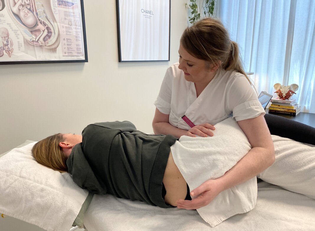 Riktig trening og fysioterapibehandling kan hjelpe kvinner til mindre smerter gjennom svangerskapet. Riktig trening og fysioterapibehandling kan hjelpe kvinner til mindre smerter gjennom svangerskapet.