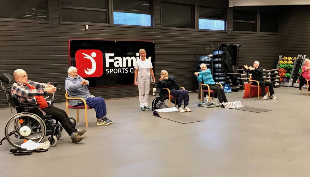 Trening for eldre ved Kongsberg medisinske treningssenter. Trening for eldre ved Kongsberg medisinske treningssenter.