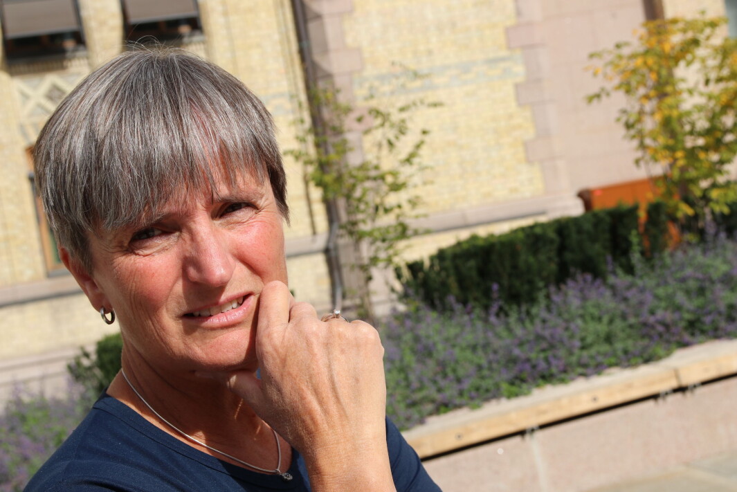 Forbundsleder Gerty Lund mener Fremskrittspartiet går for fort fram for å gi autorisasjon til naprapater og osteopater. Forbundsleder Gerty Lund mener Fremskrittspartiet går for fort fram for å gi autorisasjon til naprapater og osteopater.