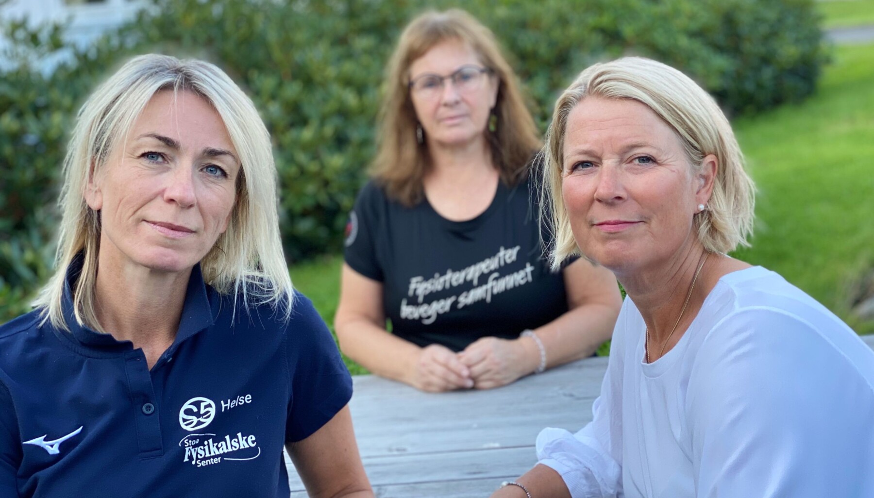 - Vi har kjempet lenge og hardt for flere driftstilskudd, og blant annet fått god hjelp av regionleder Sissel Hovland (i midten), sier Ingvild van den Beld og Norunn Westersund. - Vi har kjempet lenge og hardt for flere driftstilskudd, og blant annet fått god hjelp av regionleder Sissel Hovland (i midten), sier Ingvild van den Beld og Norunn Westersund.