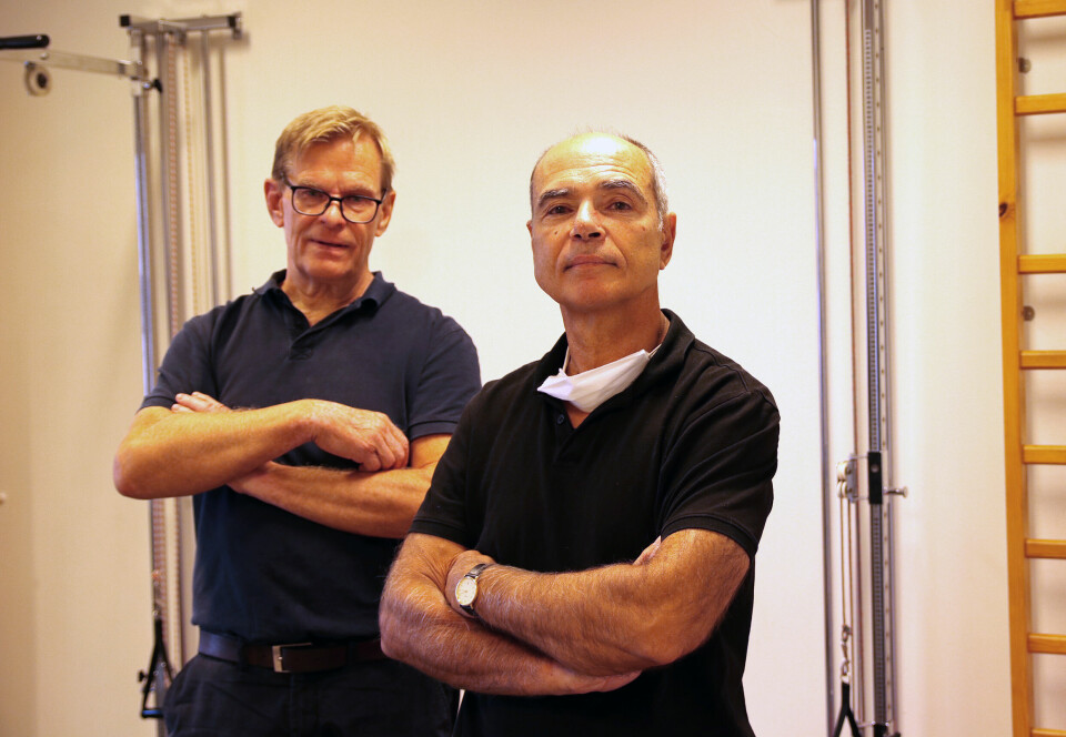 Fysioterapeutene Pål Syvertsen (t. v) og Jean-Jack Degenne har jobbet sammen på Bøler, øst i Oslo, i 41 år. De er utdannet i henholdsvis Berlin og Montpellier.