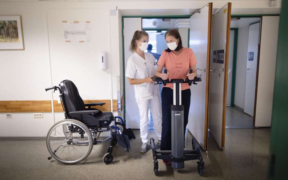 Fysioterapeuter har en viktig og nødvendig rolle for kreftpasienter etter endt behandling. Det er utelatt i forslaget til pakkeforløp. Bildet er tatt på Radiumhospitalet i forbindelse med en annen artikkel. Fysioterapeuter har en viktig og nødvendig rolle for kreftpasienter etter endt behandling. Det er utelatt i forslaget til pakkeforløp. Bildet er tatt på Radiumhospitalet i forbindelse med en annen artikkel.
