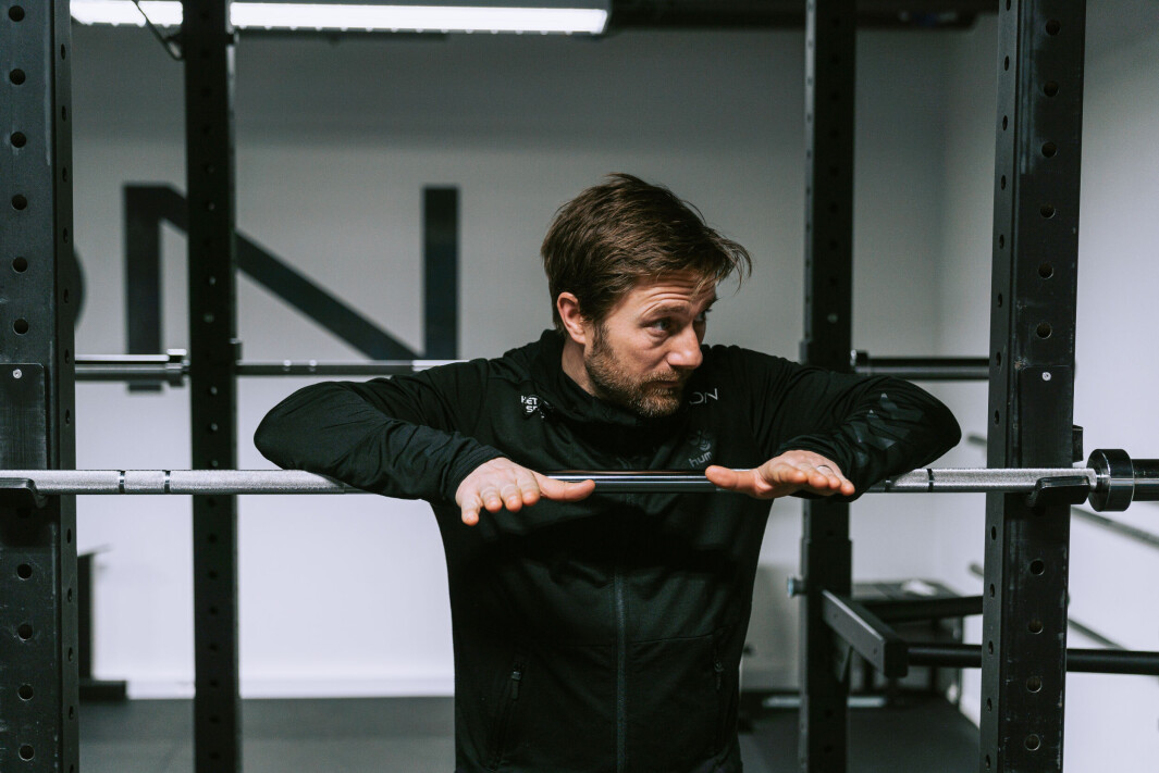 Tord P. Moen har til gode å behandle kreftpasienter som er henvist fra et sykehus. – Pinlig at fysisk trening ikke er en del av kreftbehandlingen i Norge, sier han. Tord P. Moen har til gode å behandle kreftpasienter som er henvist fra et sykehus. – Pinlig at fysisk trening ikke er en del av kreftbehandlingen i Norge, sier han.