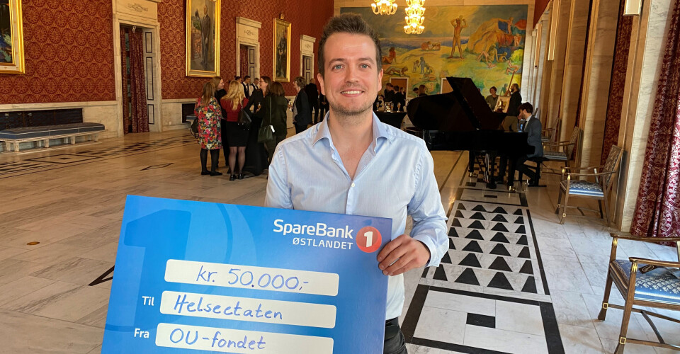 Fysioterapeut Joakim Moestue Halvorsen er en av pådriverne for kunnskapsdelingen fra Forsterket rehabilitering Aker. Nå får avdelingen 50.000 kroner å bruke på fagutvikling.