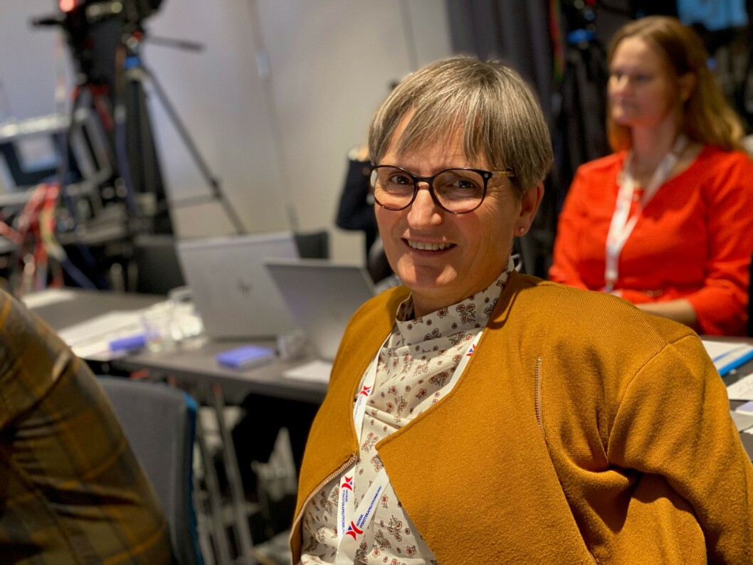 Forbundsstyret og forbundsleder Gerty Lund fikk gehør for sitt forslag på landsmøtet. Forbundsstyret og forbundsleder Gerty Lund fikk gehør for sitt forslag på landsmøtet.