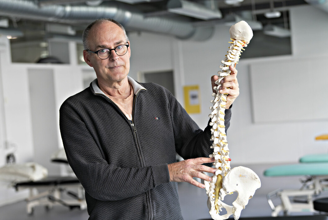 Professor Per Kjær har i snart 40 år undervist og forsket på ryggsmerter.