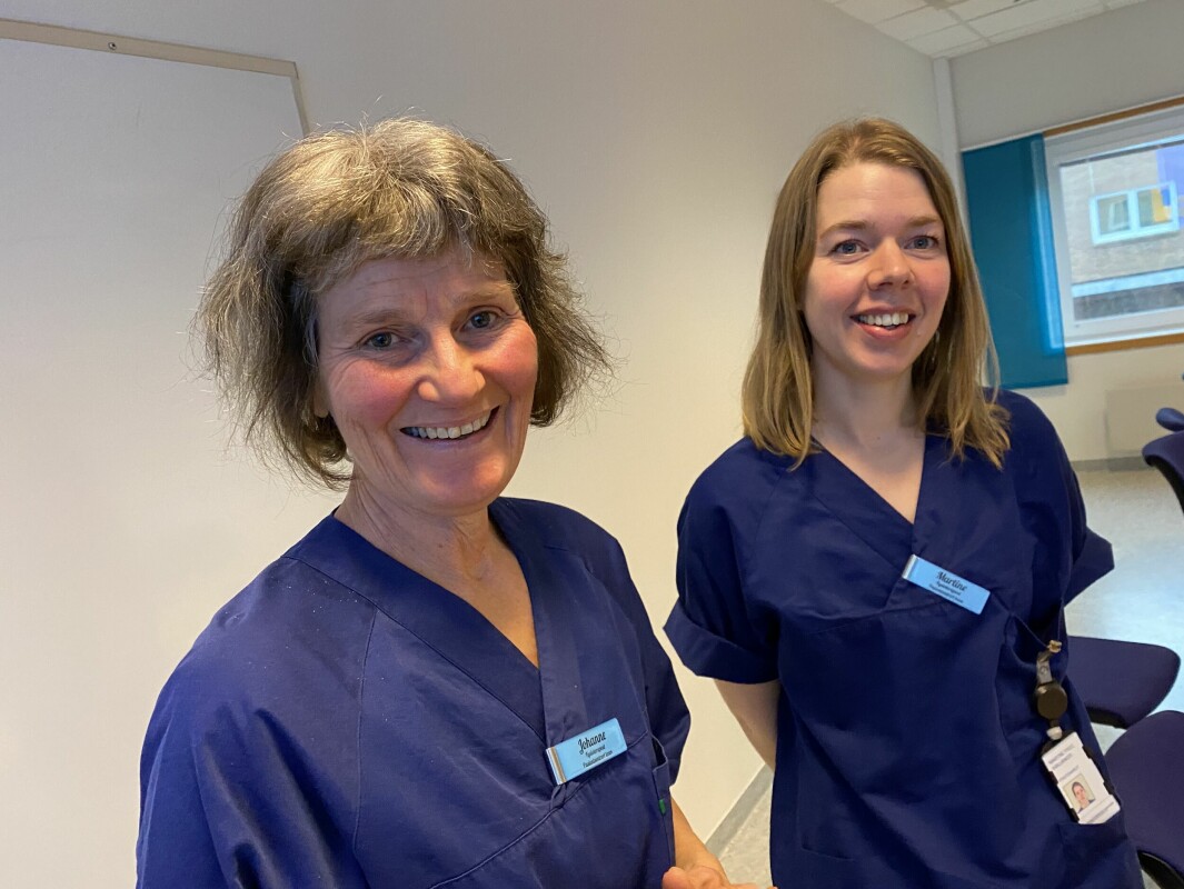 Fysioterapeutene Johanne Aasen og Martine Hjallanger ved Universitetssykehuset Nord-Norge i Tromsø jobber ved Pasientsentrert helsetjenesteteam.