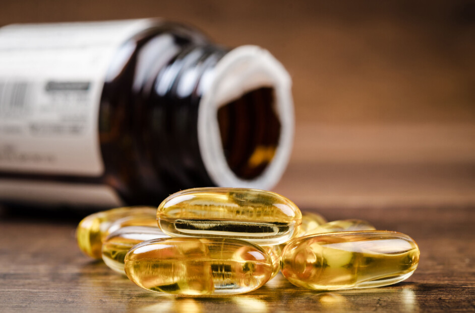 D-vitamin er nødvendig for opptaket av kalsium i kroppen, som er viktig for opprettholdelse av skjelettet. Forskere mener imidlertid at forebyggende bruk av D-vitamin ikke er nødvendig for friske.