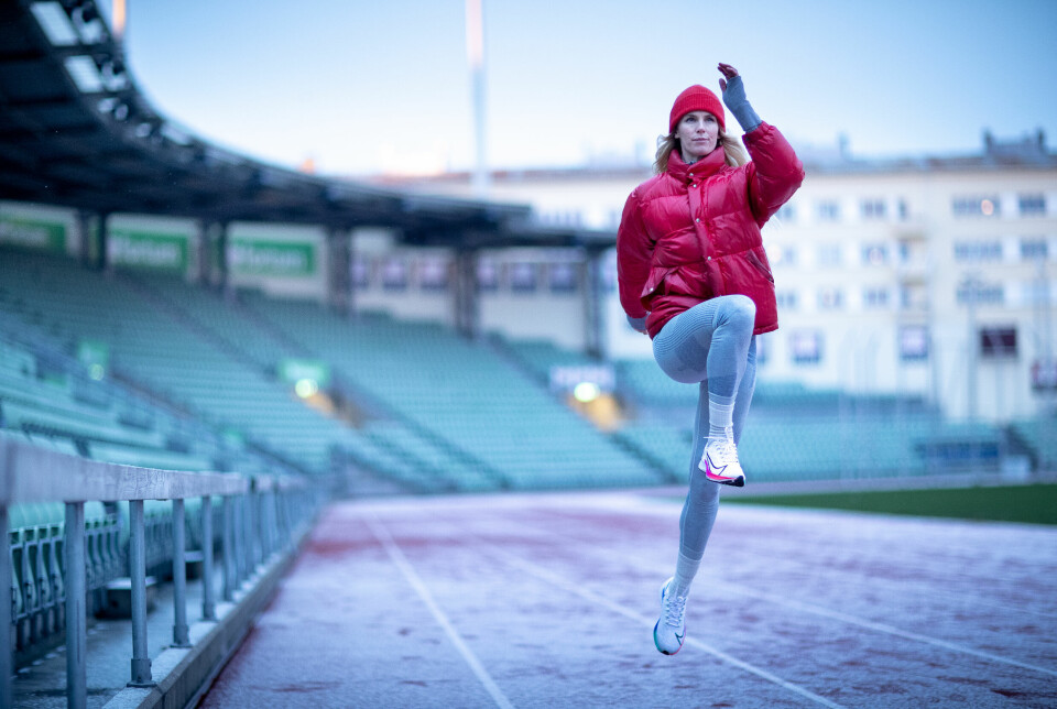 Lengdehopper Margrethe Renstrøm har tatt spranget fra friidrettsbanen til klinisk praksis - og satser nå for fullt på fysioterapien.