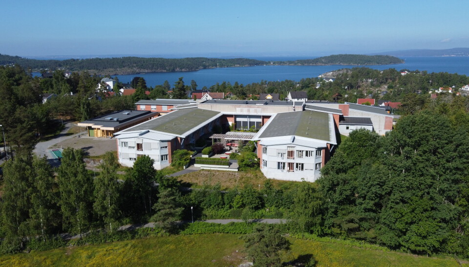Økonomiske vansker ved CatoSenteret etter høy lønns- og prisvekst. Økonomiske vansker ved CatoSenteret etter høy lønns- og prisvekst.