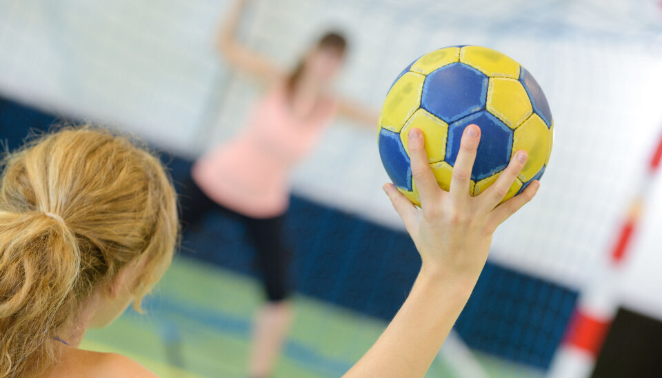 Håndball: Risikosport når det gjelder korsbåndskader.