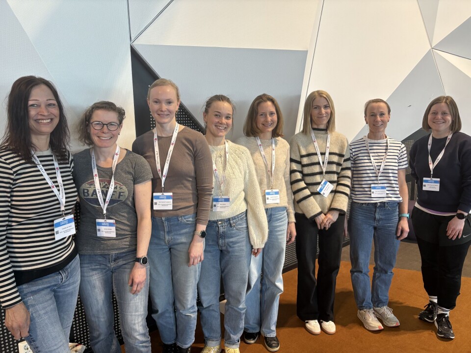 Fornøyd gjeng fra Hå på kongress: F.v. Claudia N. Van Holtz, Lennie Anholts, Sara Ueland Langerak, Randi Tjelle, Anne Brit Espeland, Elisabet Søvik Kjølvik, Klara Marie Handeland og Ruth Margrethe Westre. FOTO: John Henry Strupstad
