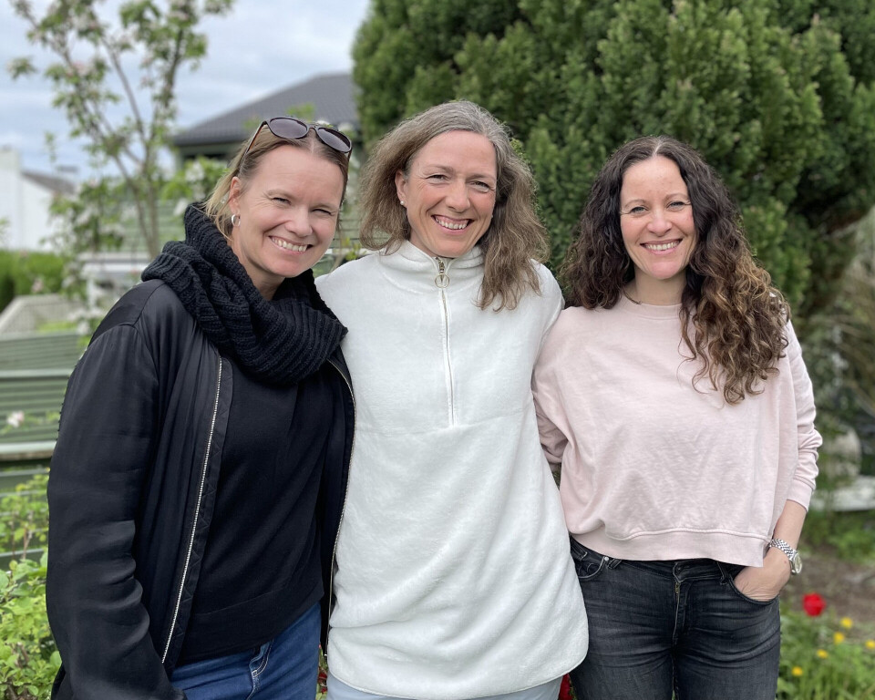 Tidligere avdelingsleder Norun Kaada, fysioterapeut Anne Marte Enne Haug og fagutvikler fysioterapi Louise Warem, alle fra fysio- og ergotjenesten i Stavanger kommune.